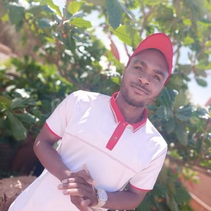 Fabiancoco4's profile picture. I need more mutuals, 
follow me or we throw hands😈