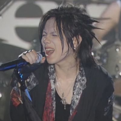 daily clips and pics of yasu❤️
vocalist of Janne Da Arc and Acid Black Cherry🍒

acc run by: @NE0VENUS