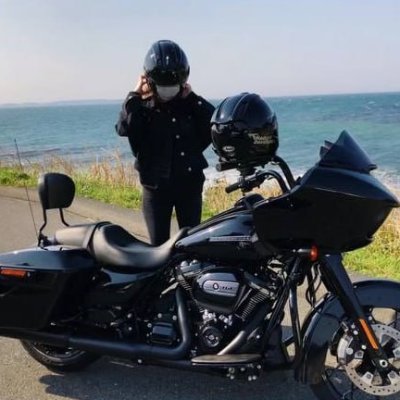 Where there is a will, there is a way
Motorcycle, swimming, cooking, exploring travel