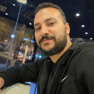 لا تدع غيرك يلوّن حياتك، فرُبما لا يملك بيده سوى قلم أسود..🖤💔 https://t.co/zhRiyGmfZMالأساسي