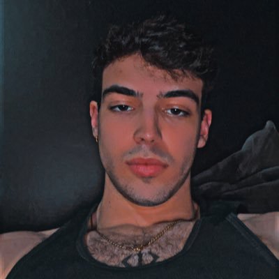 Red_Hzn's profile picture. we just chase