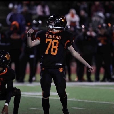 Seven Hills 2024 | Withrow Football | K | 6’0 165lbs | GPA: 4.45 SAT: 1480 | 🏈⚽️🏀🎾🥍| trained by @CoachGantz | HC @CoachKRJones | (513)602-2281