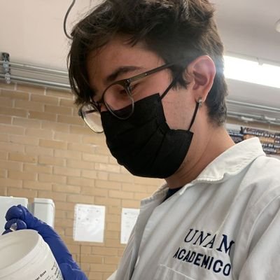 Professor | Ion Channels | Ph. D. Student | El arte de chelear y echar café
