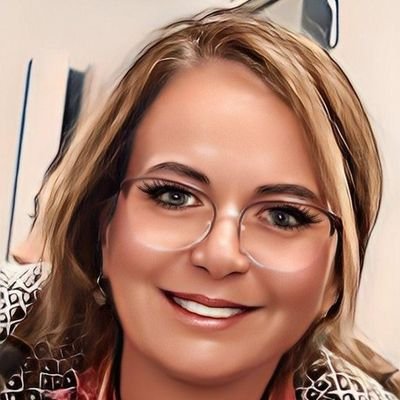 pupilli_paola's profile picture. Laureata in Economia e Commercio all'Università Cattolica di Milano, Docente di Informatica dal 1985, madre di quattro figli.
I like coding and footing!