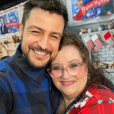 Josiemarie17's profile picture. 