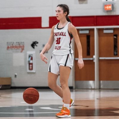 5’4 point guard from Schuylkill Valley Highschool