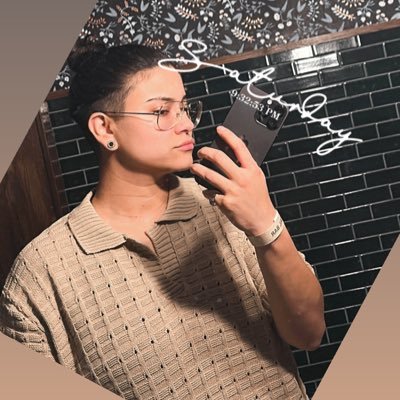 arlenec90's profile picture. This is my life you decide yours. IG/SNAP arlenegee1.