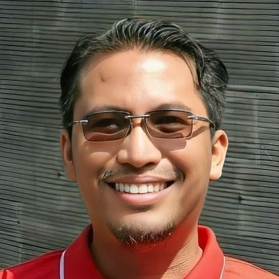 saparasimta's profile picture. Traveller (60 countries & 18 Indo.pros.)
Accountant, Moviegoer, Concertgoer, Bookworm, Mensan, 
Speaker, Moderator, Panel Judge