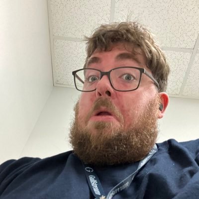 Hello there everyone, I’m Daniel, I’m a Aircraft Structural Repair Technician, I love @Beccaorosz He/Him