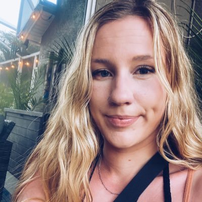 ambedobb's profile picture. Darling, rise with the Sun and dance with the Moon