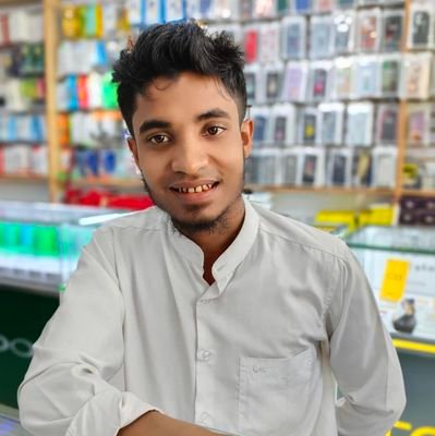 khinmaungzaw159's profile picture. Oh Really