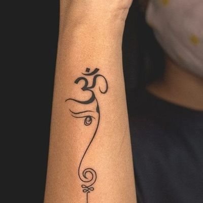 KamdarSona's profile picture. Proud daughter of the land where diversity thrives,Fierce as a lioness, my spirit never dies. #ProudIndianGirl #StrongAndResilient