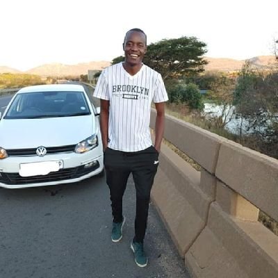 TManyatja's profile picture. what you see is what you get