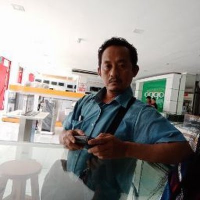 Muin123190880's profile picture. 