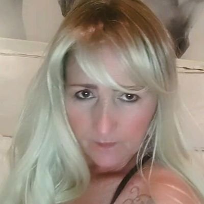 love rubbing my big belly💞 , love huge buffets , great pictures coming tomorrow💞 big and proud 💕