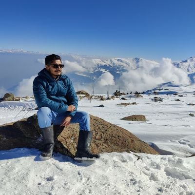 ArpitAgrIITR's profile picture. Focused on the dreams. Talks about Politics, Economy, Sports, Global Politics and sometimes about humans