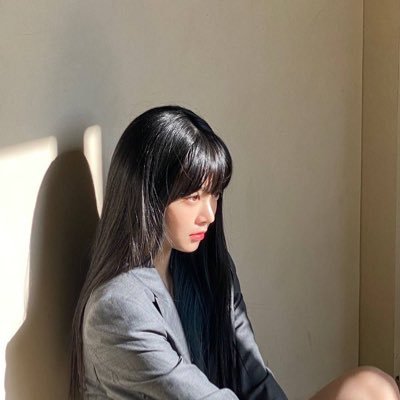 hellotomydaring's profile picture. ไพลิน - โอ้วโห้วเธอล์ เจ็บจี๊ดส์