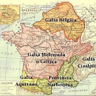 La pire forme d'absurdité est d'accepter le monde tel qu'il est, et de ne pas lutter pour un monde tel qu'il devrait etre (J. Brel)