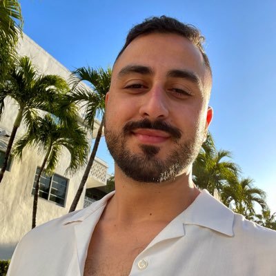 joeyjamil's profile picture. he/him