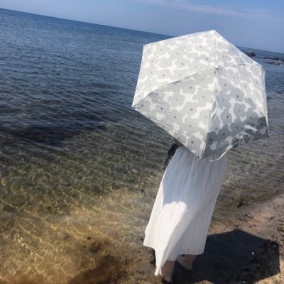 kysdrl_'s profile picture. いろんなオタク🐶在宅、たまに現場。radikoタイムフリーが多め/高坂さん推しの相方とラジオ現場にいるかも/ラジオ投稿多め/#radimott ラジmott!れなみどれいな/ライスボール/ハロプロ島川波菜ちゃん/今日好き/ Dオタ/ mikkoムース