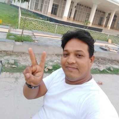 brithivabi's profile picture. 