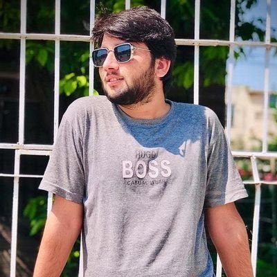 Student 🎓 | IUBIAN | RollerCoaster Ride | Marketing & Automations Expert | SC: awaisontv | Spare Acc: @_Avvais | Insta: awaisontv |