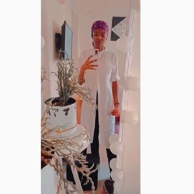 Makenameansjoy's profile picture. Authenticity