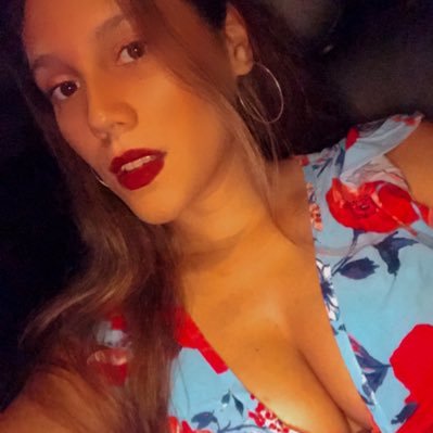 elmasi26's profile picture. ZOE 💜
ALEJO 🩵