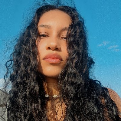 Angie_100fuegos's profile picture. 🇨🇴🇨🇺

Bish, I was raised by Caribbean waters