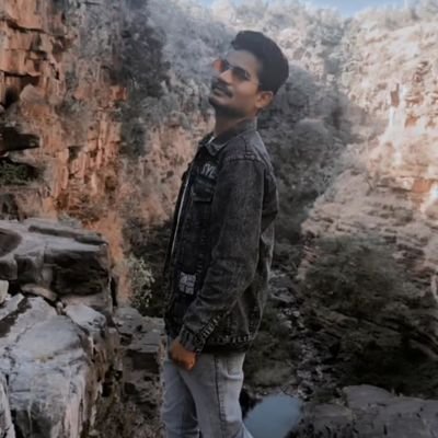 THAKURSHREERAM7's profile picture. M.A. philosophy
hamidiya collage student bhopal📙⏰