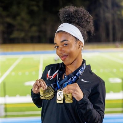Ryan Davis, T&F 🏃🏽♀️, HHS 🤍❤️ 24’ GPA: 3.98 || PRs ~100m: 11.44 200m: 23.04 400m: 56.62 | https://t.co/bf1nRuk0Kl