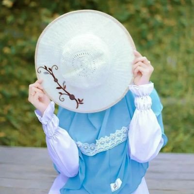 lavuoy's profile picture. -emailatclink&s=125