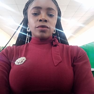 An educationist, young entrepreneur, Teacher, Tutor, Christian, Feminine, Wife, Mother, and Chef.