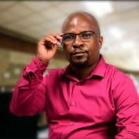 Vukani Mkhize (@1halfpynt) 's Twitter Profile