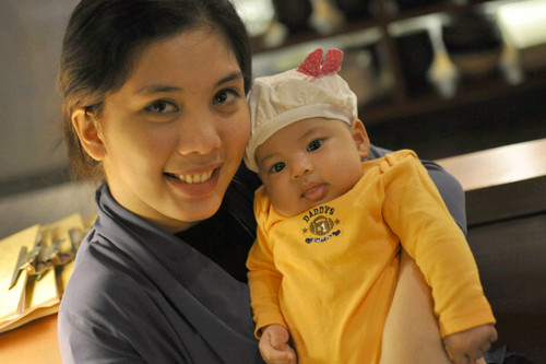 Gaby's mom | full time mommy a.k.a jobless happy wife | clean freak