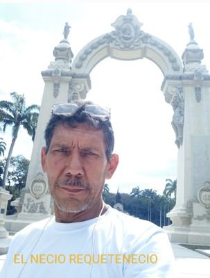 Insisto persisto persevero hasta lograr lo que me propongo ( Requetenecio pues 🤣)