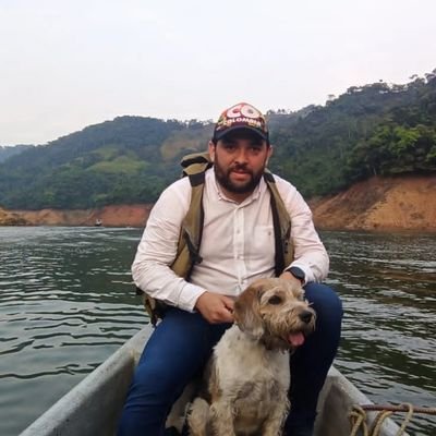 MauricioCorts3's profile picture. Administrador de Empresas - Esp. Gerencia en Gobierno y Gestión Pública - Esp. Mercado de Capitales y Portafolios de Inversión.