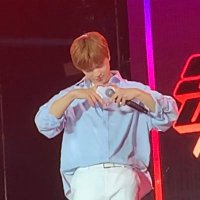 내 첫사랑인데육 (@yookhwang95) 's Twitter Profile