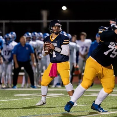 Kenmore East Varsity Football | Kenmore East Varsity Basketball | QB#4 | PF#40 | Class of 2024 | 4.0 GPA |