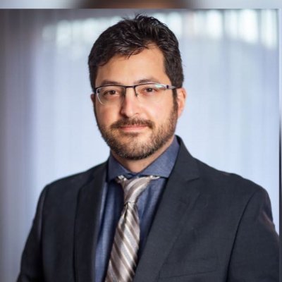 Radiologista Intervencionista interessado em Oncologia, embolização de mioma, próstata, varicocele e varizes, ablação de tumor e terapias minimante invasivas.