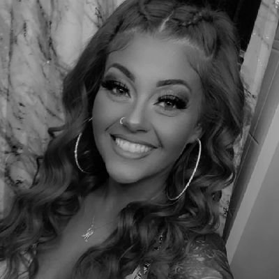 Future Nurse👩‍⚕️|☆39☆|♌Leo
                                                  📷megz3304    👻meganderson3304