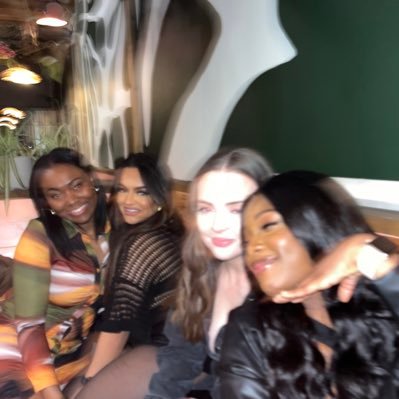 sianfwx's profile picture. Sebastian Vettel is better than you x