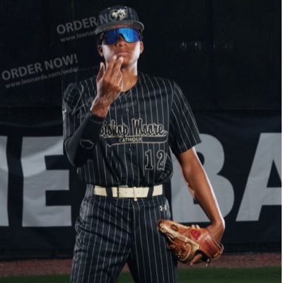 WoodsideJesiah1's profile picture. @SIR_BASEBALL commit