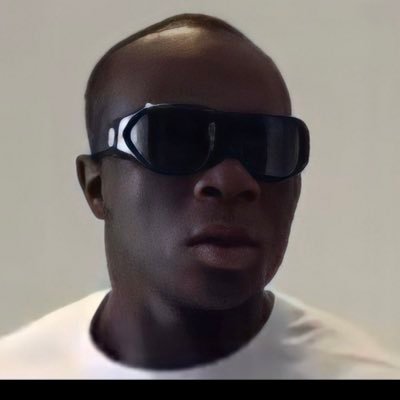 hahehqhshahs's profile picture. 