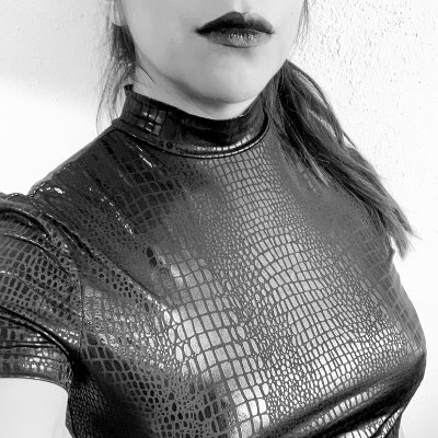 MaxCuriosa's profile picture. Curiosa y con ganas de experimentar,🤭😈