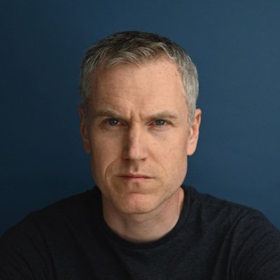 iankreidich's profile picture. Creative entrepreneur, co-creator of @dancersanddogs