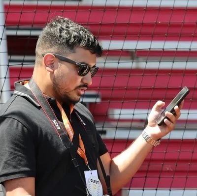 📝 @RaptorsRepublic |🎙️TakeFiveSports, @UnderTheRimPod, Run It Back | IG: kyle_ramnarine_ | ✉️: kyle.ramnarine@gmail.com | Multimedia Journalist