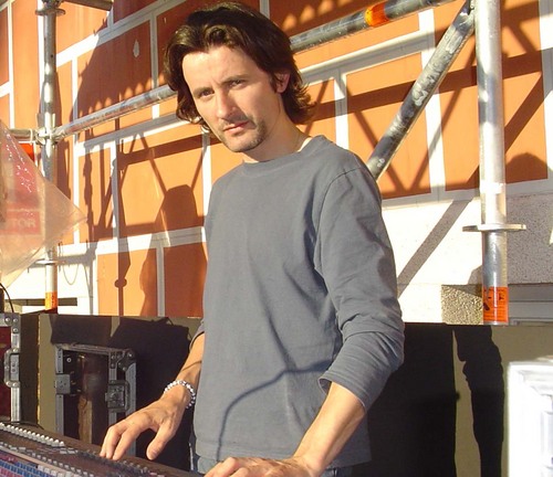 javilogik's profile picture. Ingeniero de sonido