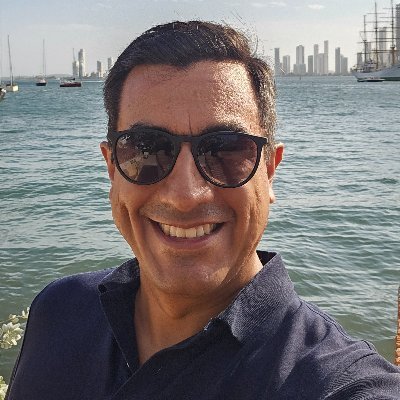 Papa de Alejo!, con ADN transportador y logístico. fundador de @imetrica y @atiemppo . Me gustan los datos!