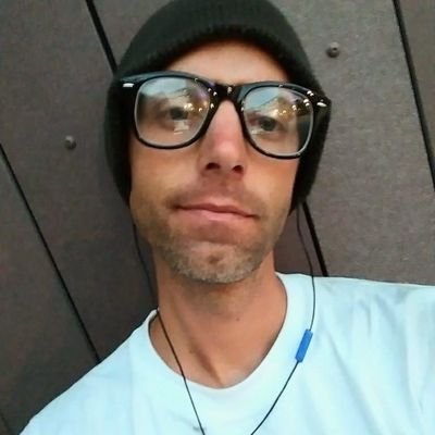 UrbanGuy83's profile picture. 